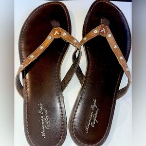 American Eagle Flip Flops Womens